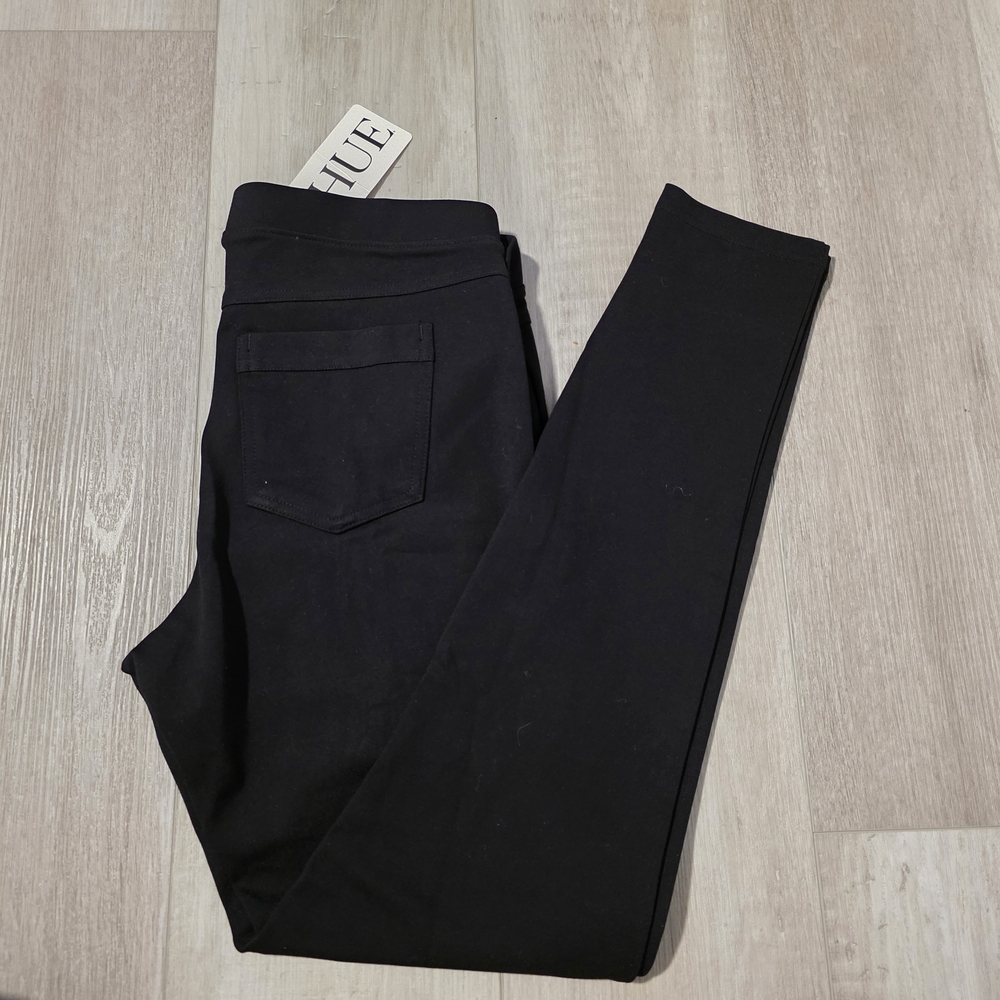 HUE Black Ponte Leggings with Back Pocket